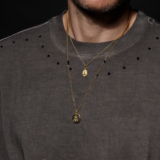 Apis Taşlı Zincir Kolye