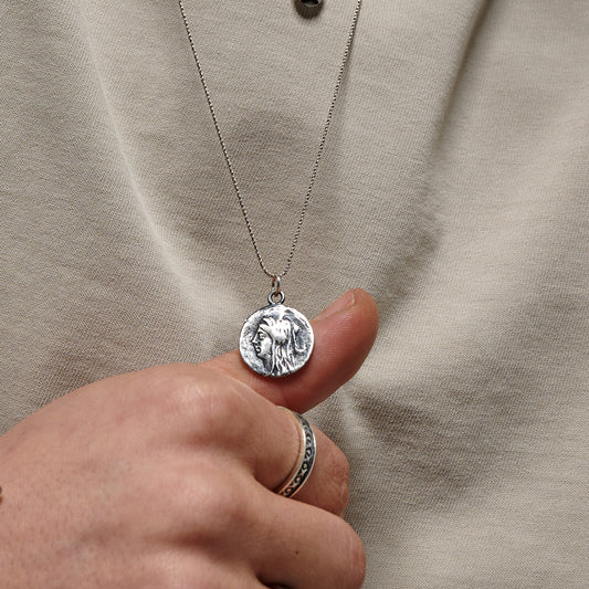 Arheo Chain Necklace